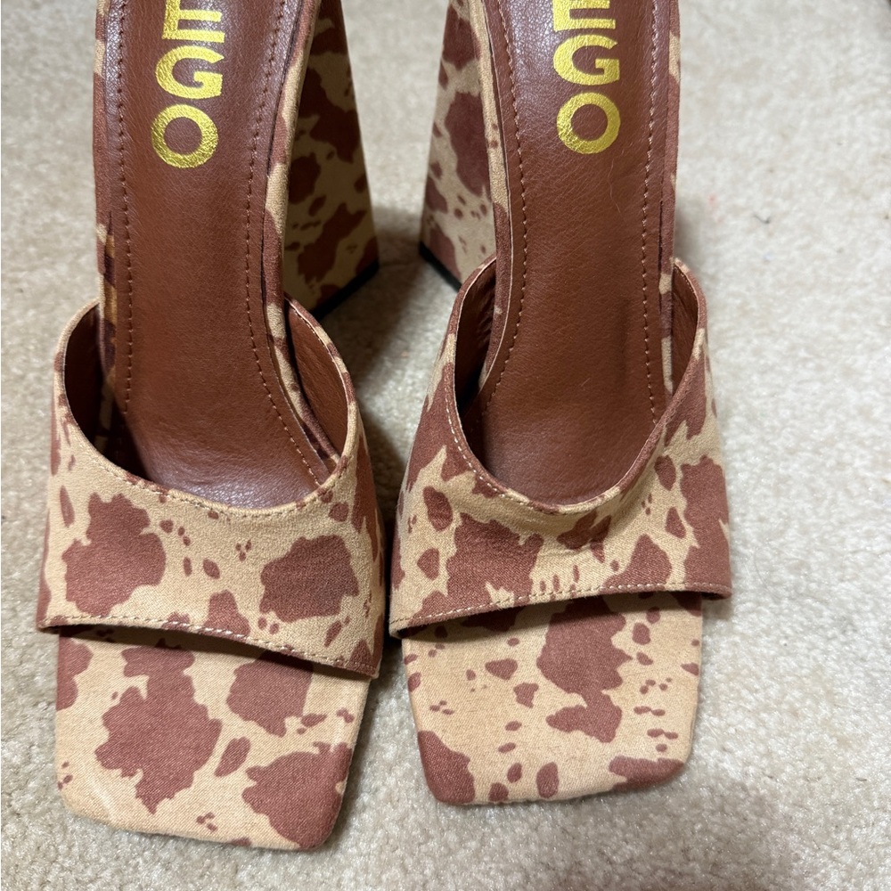 EGO Brown and Tan Heeled Mules with Square Toe